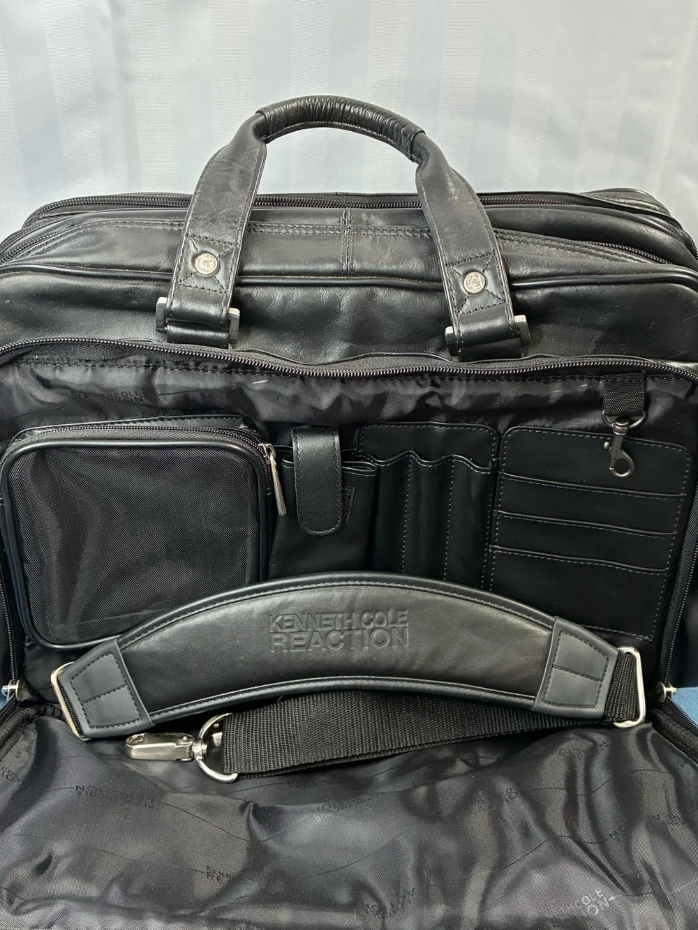 Kenneth Cole Reaction Black Leather Briefcase/Portfolio Bag with Top Handles